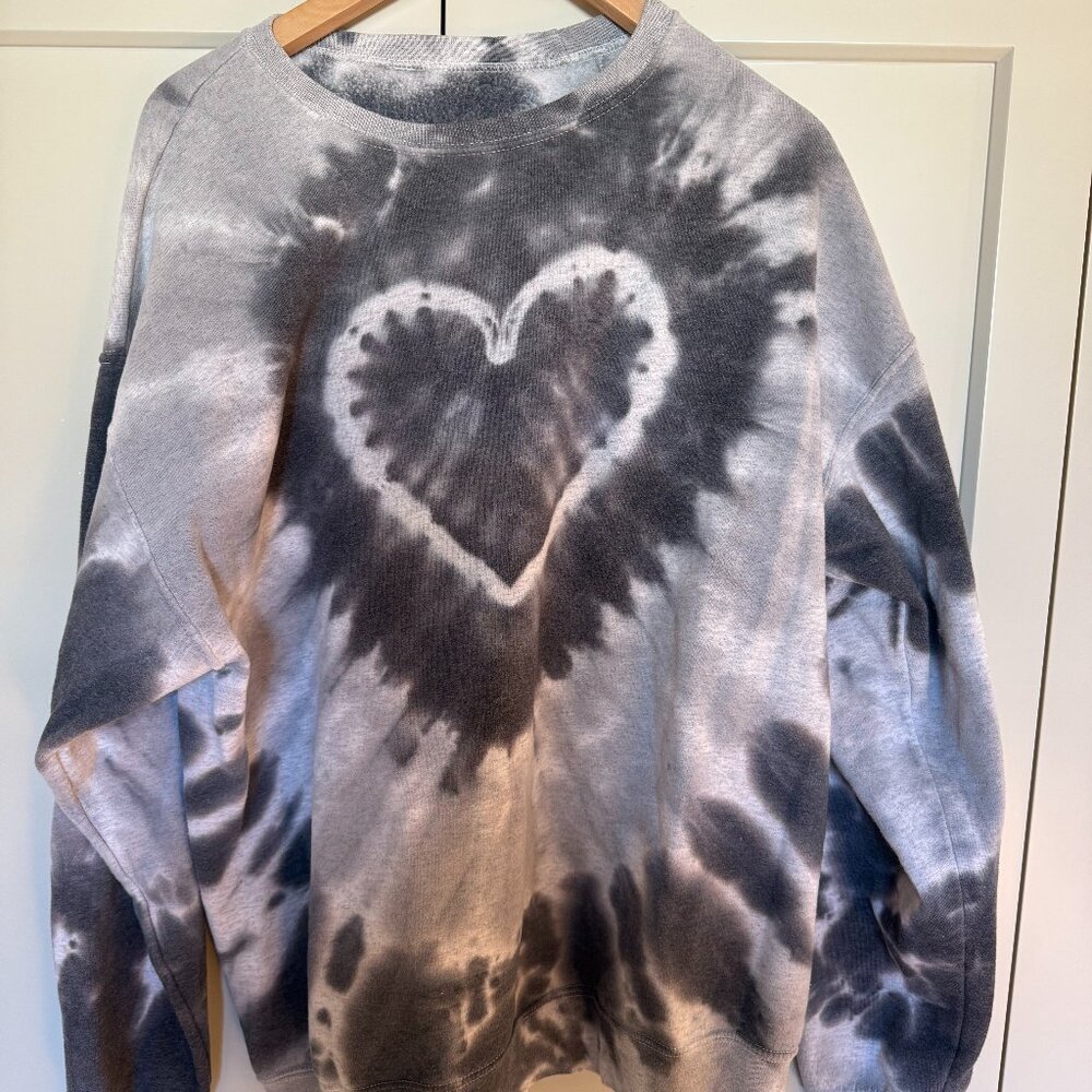 Urban Outfitters Tye Die Heart Hoodie